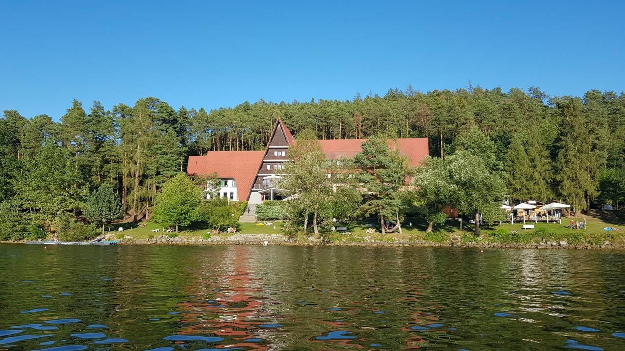 Hotel Laguna Slapy Netvořice Esterno foto